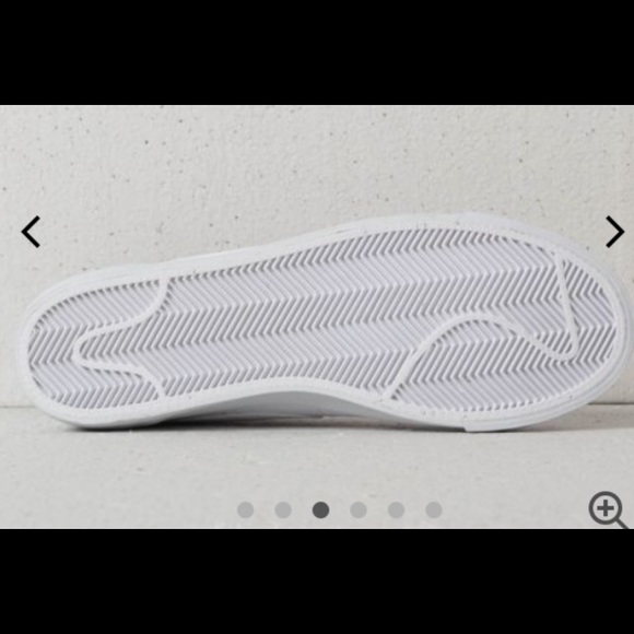 🆕 UNISEX LEATHER NIKE SNEAKERS 🆕 - Picture 6 of 13